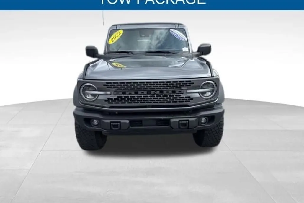 2022 Ford Bronco Badlands photo 1