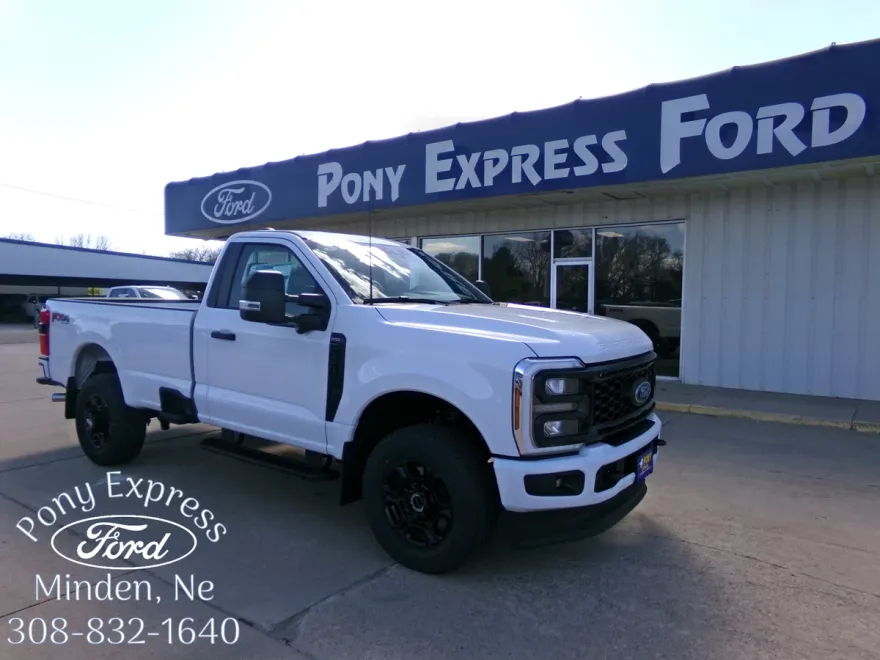 2025 Ford F-350 XL photo 1