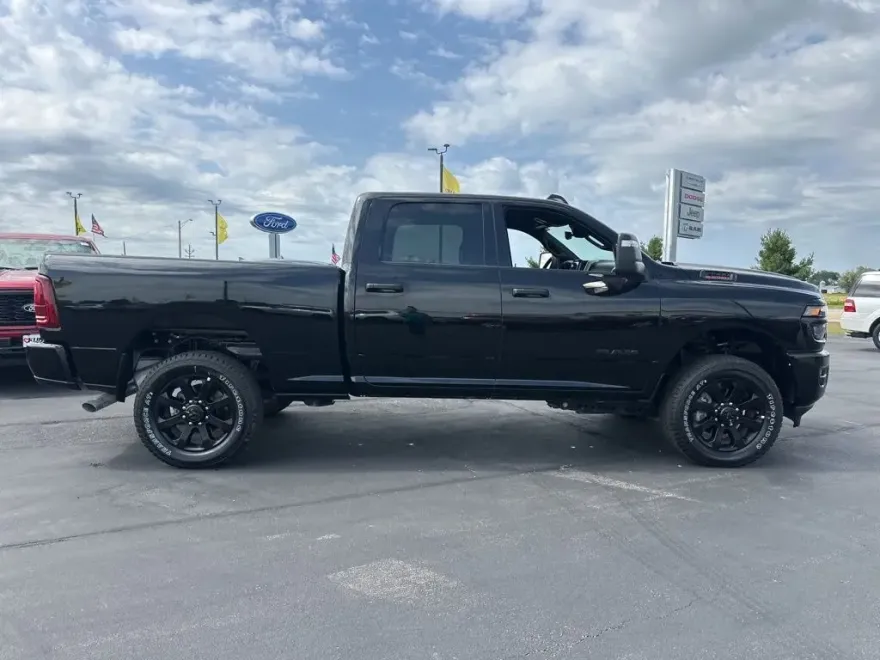 2025 Ram 2500 Big Horn photo 1