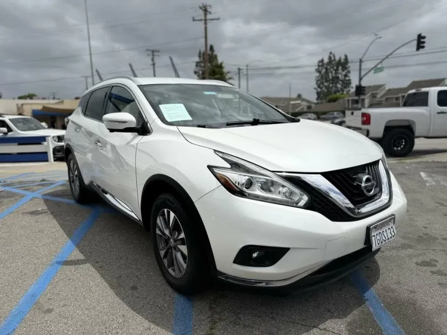 2016 Nissan Murano SL photo 1