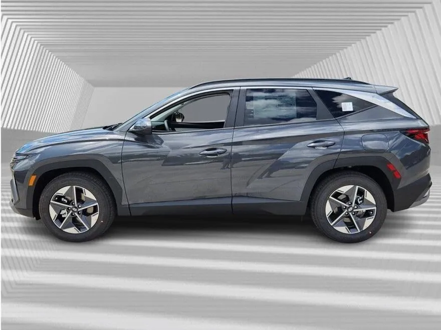 2026 Hyundai Tucson SEL photo 1