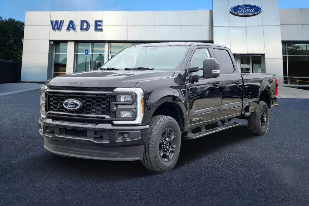 2024 Ford F-350 XLT photo 1