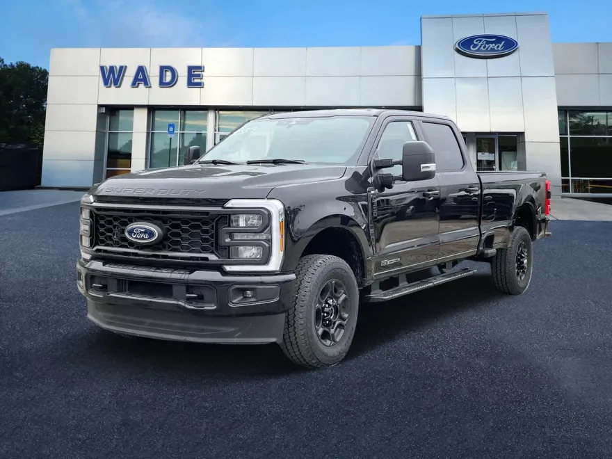 2024 Ford F-350 XLT photo 1