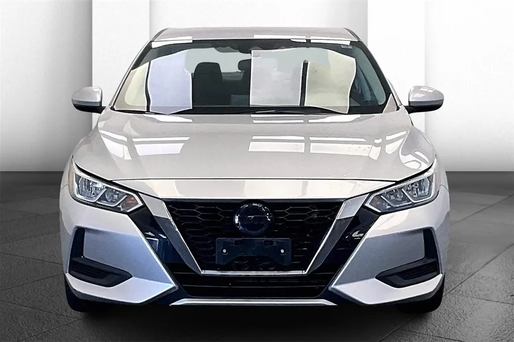 2021 Nissan Sentra SV photo 1