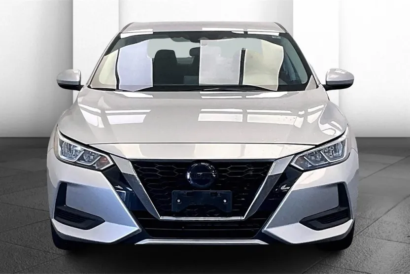 2021 Nissan Sentra SV photo 1
