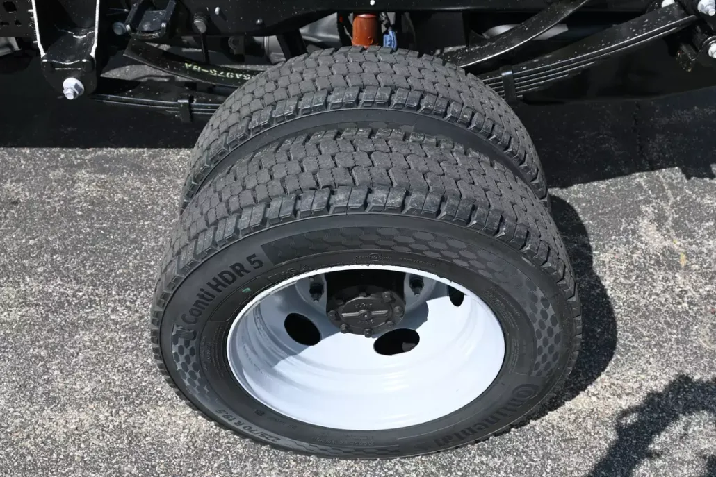2026 Ford F-550 XL photo 1