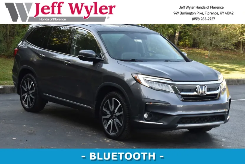 2022 Honda Pilot Touring photo 1
