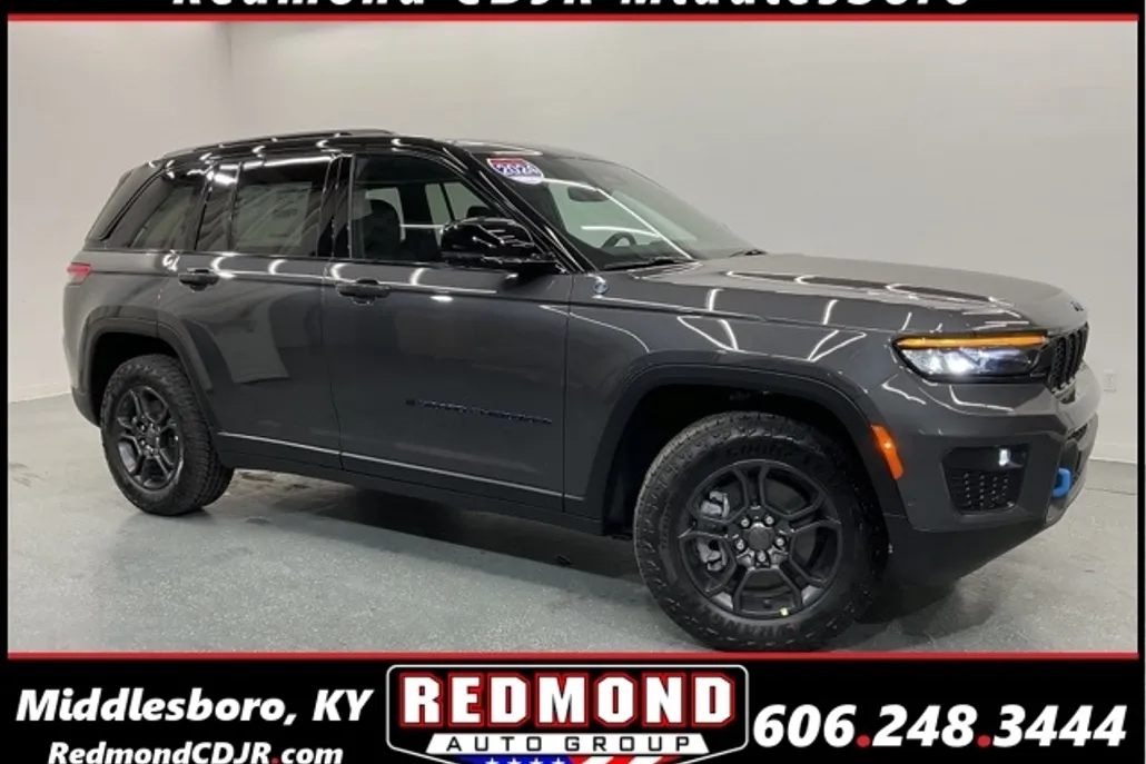 2024 Jeep Grand Cherokee Trailhawk 4xe photo 1