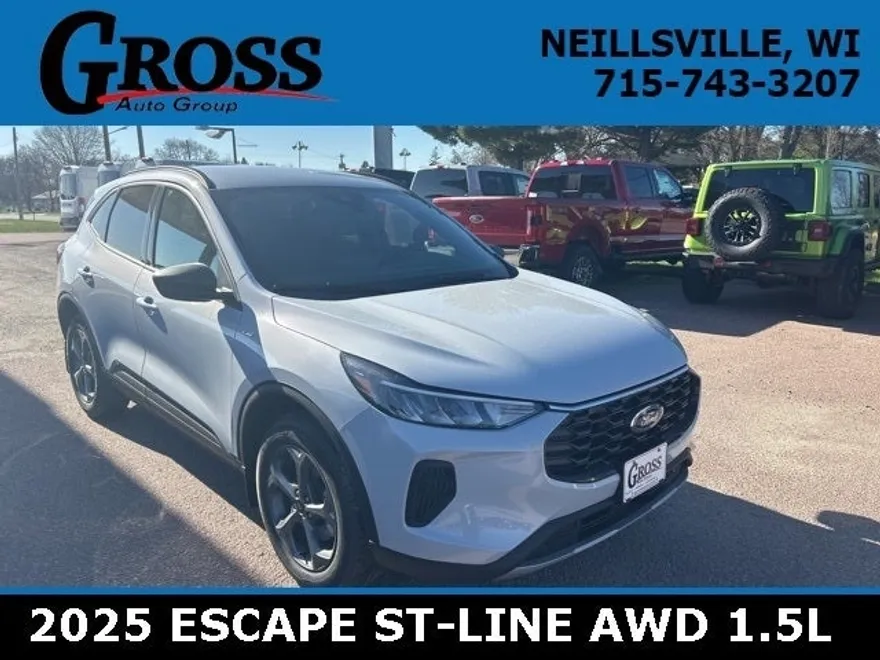 2025 Ford Escape ST-Line photo 1