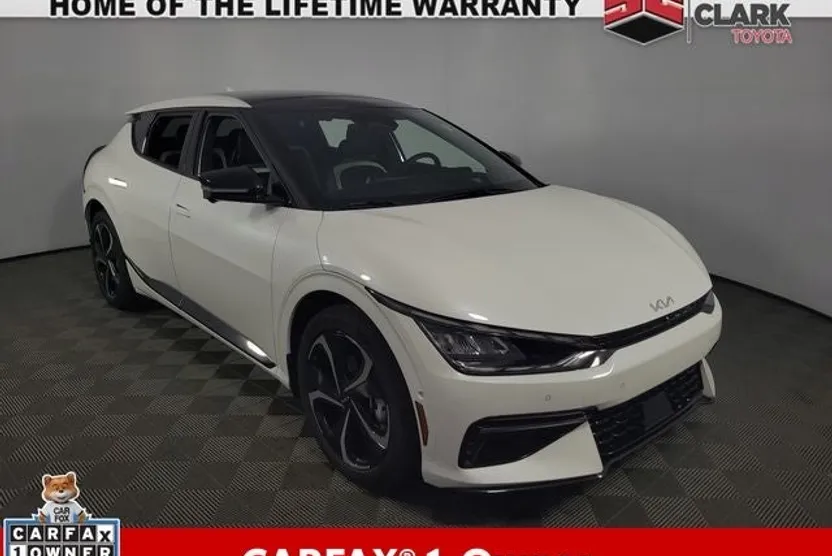 2024 Kia EV6 GT-Line photo 1