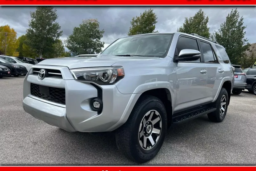 2024 Toyota 4Runner SR5 Premium photo 1