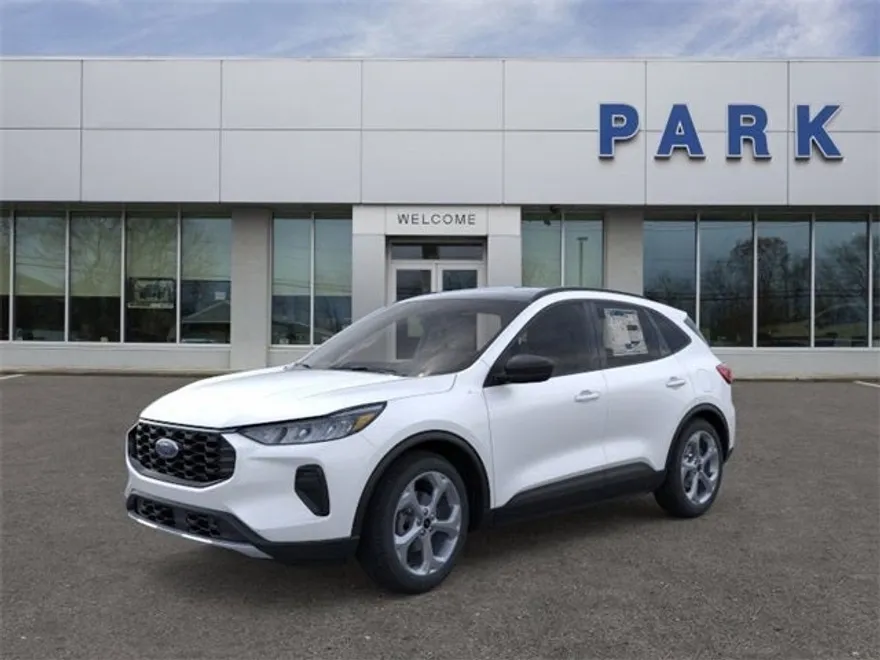 2025 Ford Escape ST-Line photo 1