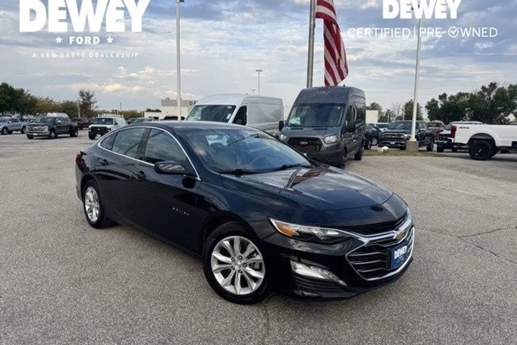 2023 Chevrolet Malibu 1LT photo 1