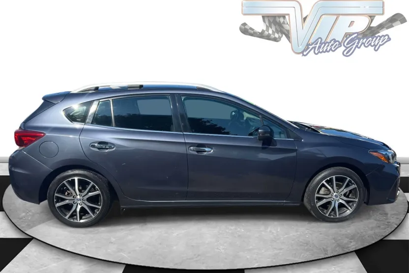 2017 Subaru Impreza 2.0i Limited photo 1