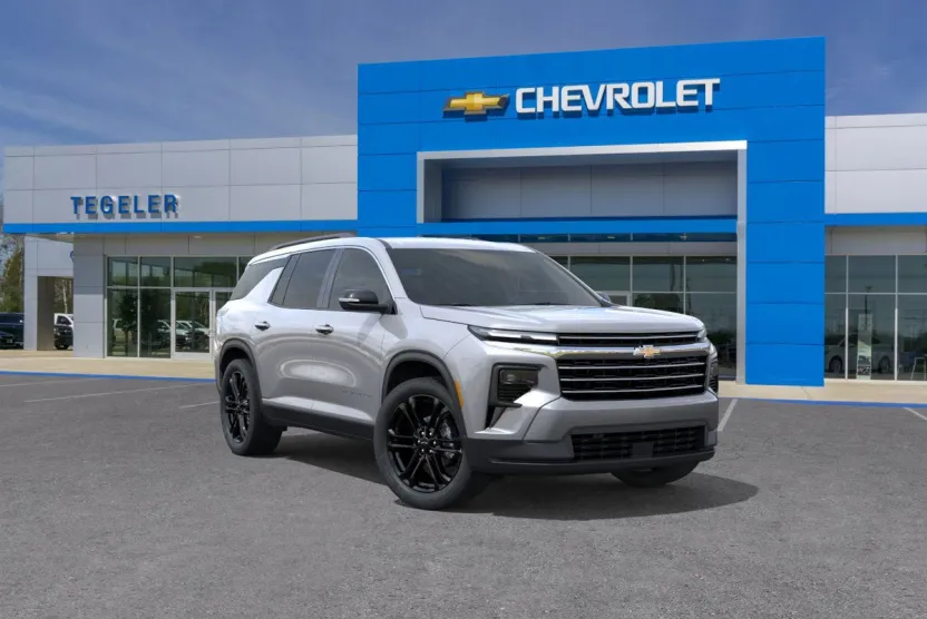 2026 Chevrolet Traverse photo 1