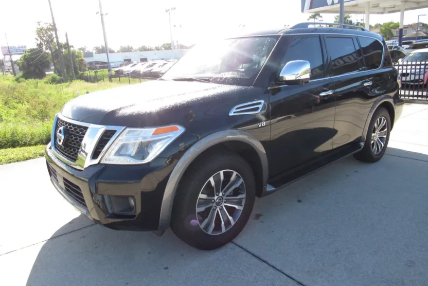 2019 Nissan Armada SL photo 1