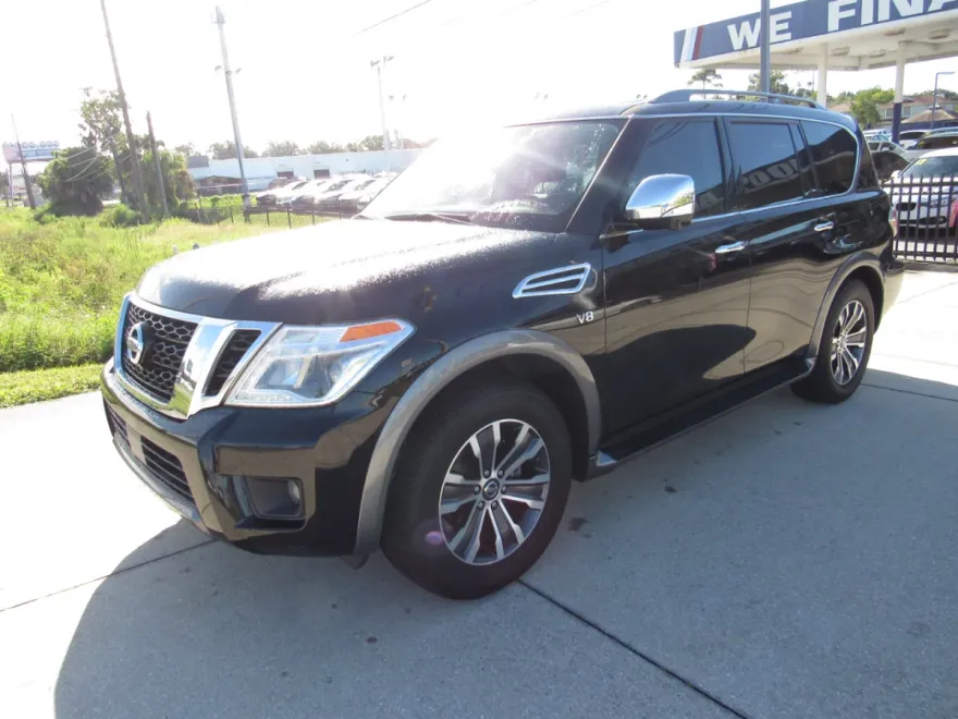 2019 Nissan Armada SL photo 1