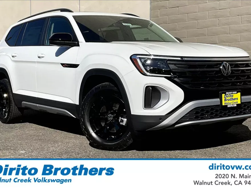2025 Volkswagen Atlas Peak Edition SE photo 1