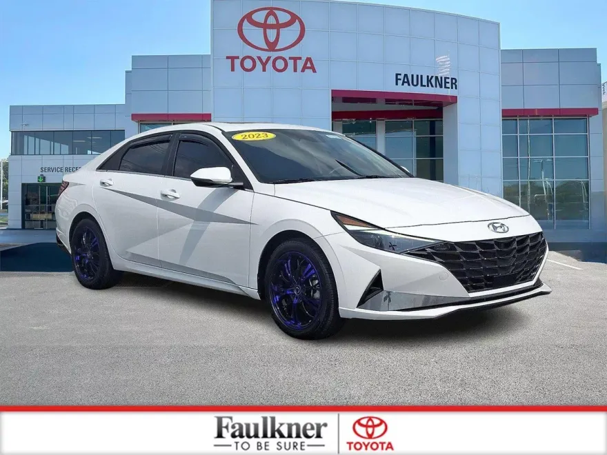 2023 Hyundai Elantra Hybrid Limited photo 1