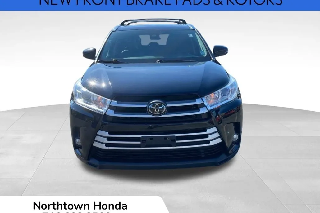2018 Toyota Highlander XLE photo 1