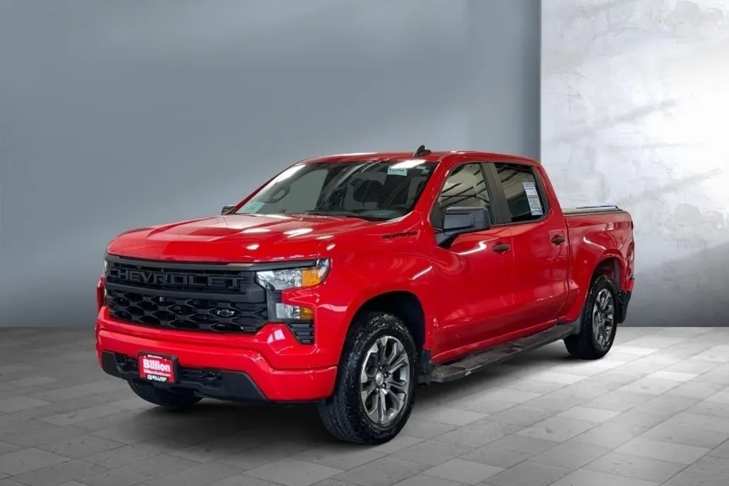 2023 Chevrolet Silverado 1500 Custom photo 1