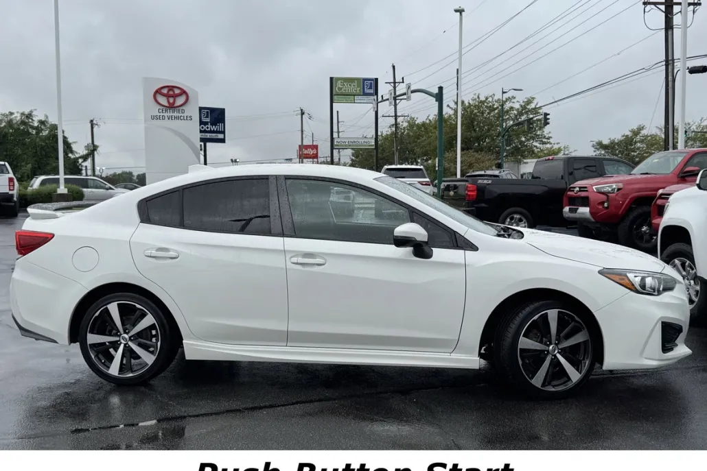 2017 Subaru Impreza 2.0i Sport photo 1
