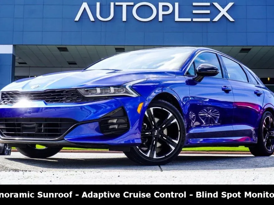 2021 Kia K5 GT-Line photo 1