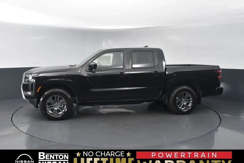 2025 Nissan Frontier SV photo 1