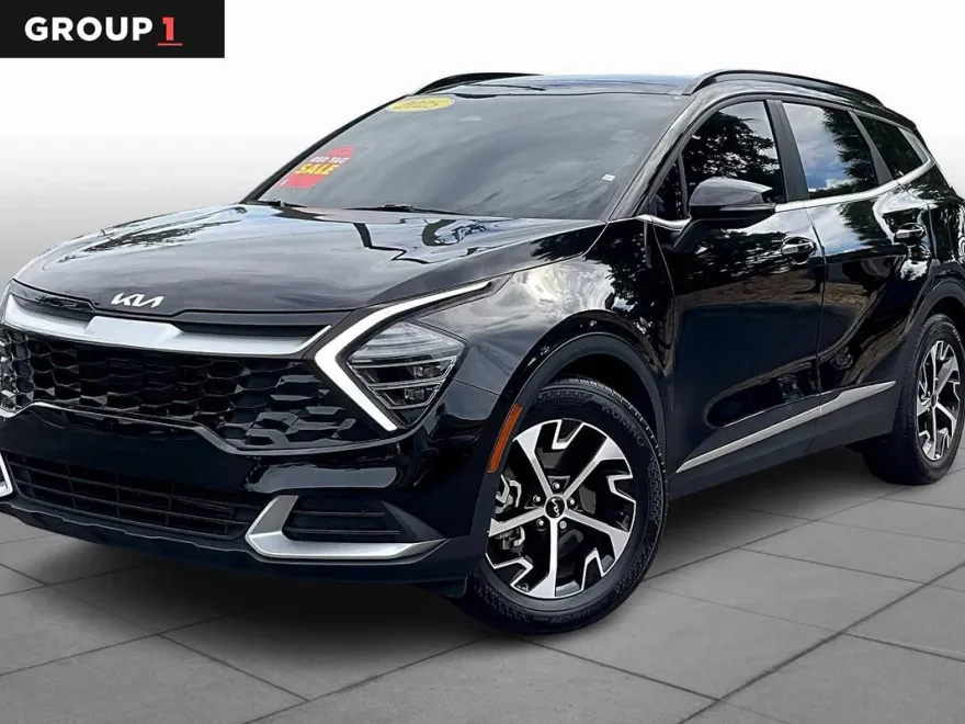 2025 Kia Sportage EX photo 1