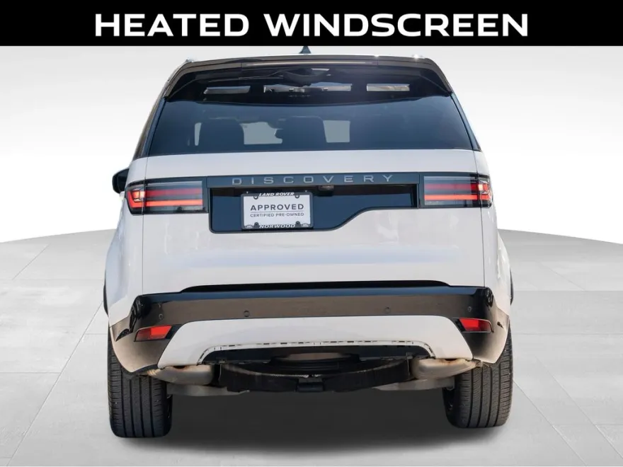 2024 Land Rover Discovery SE photo 1