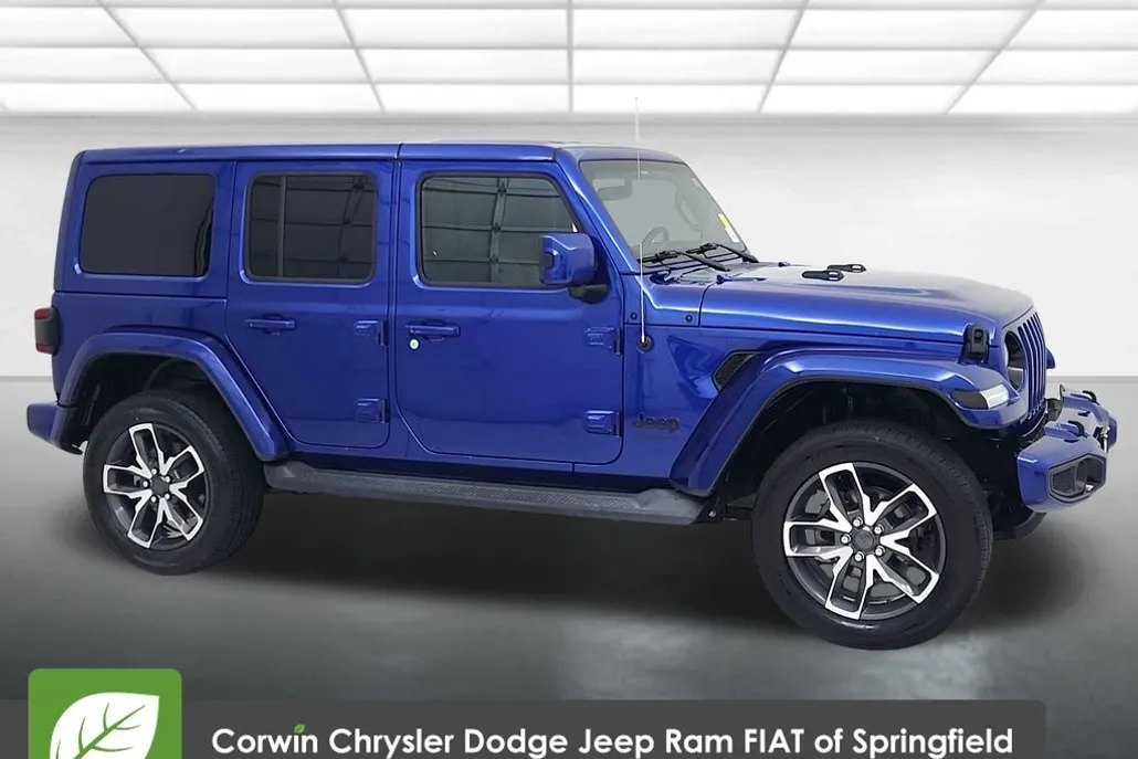 2020 Jeep Wrangler Unlimited Sahara High Altitude photo 1