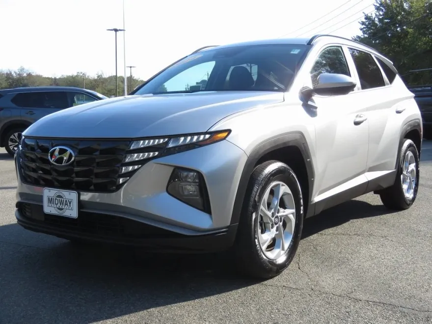 2024 Hyundai Tucson SEL photo 1