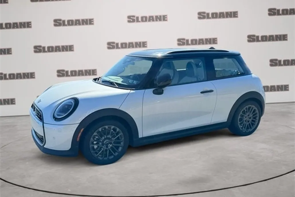 2025 Mini Cooper Hardtop S photo 1
