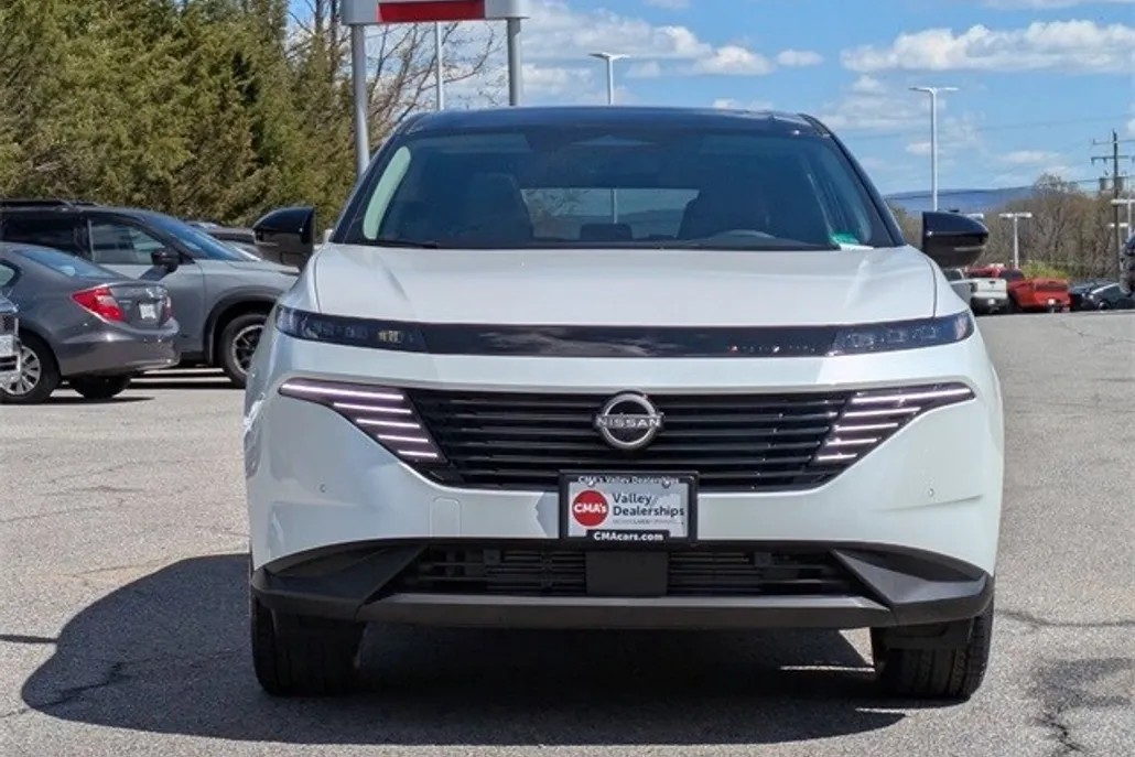 2025 Nissan Murano SL photo 1