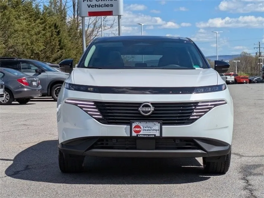 2025 Nissan Murano SL photo 1