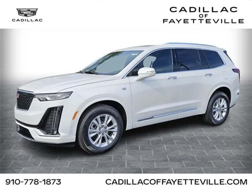 2025 Cadillac XT6 Luxury photo 1