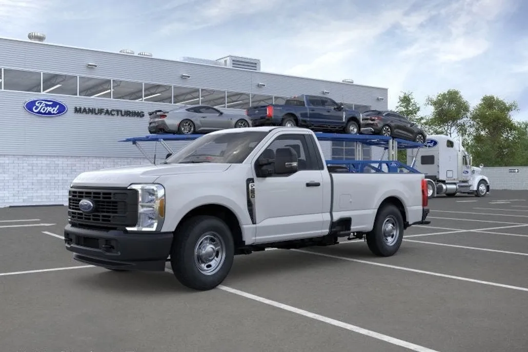 2025 Ford F-250 photo 1