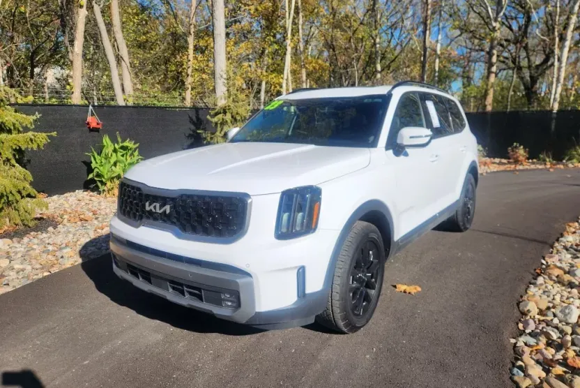 2023 Kia Telluride SX Prestige X-Pro photo 1