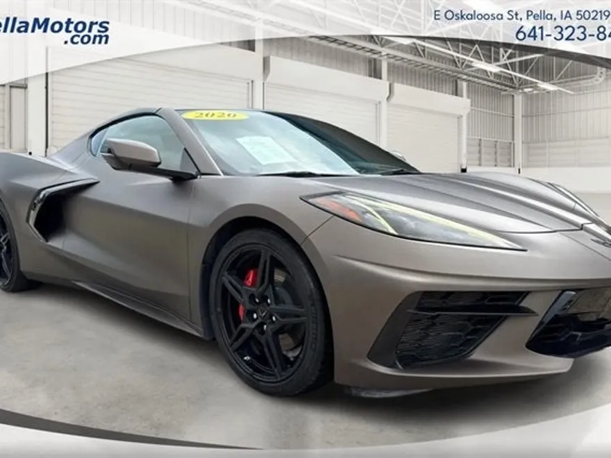 2020 Chevrolet Corvette Stingray 2LT photo 1