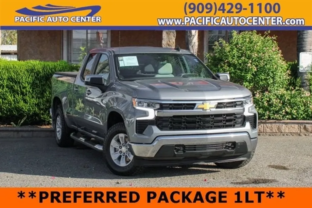 2023 Chevrolet Silverado 1500 LT photo 1