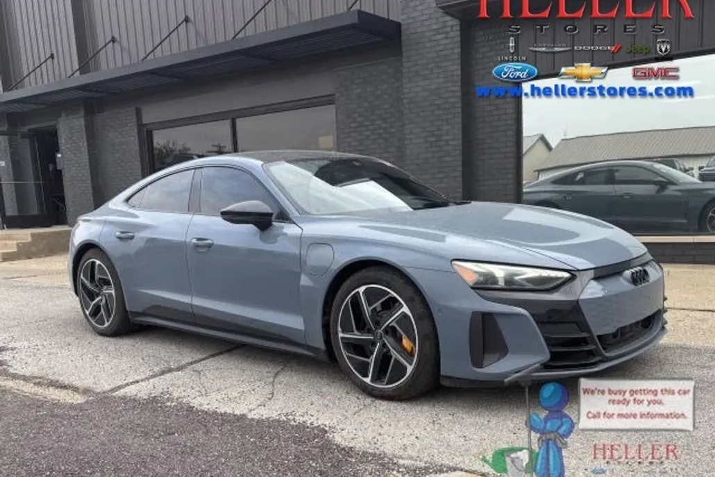 2023 Audi RS e-tron GT Base photo 1