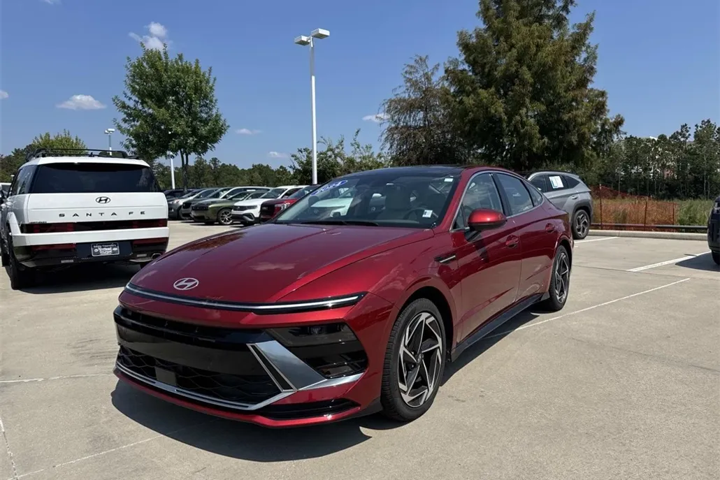 2024 Hyundai Sonata SEL Convenience photo 1
