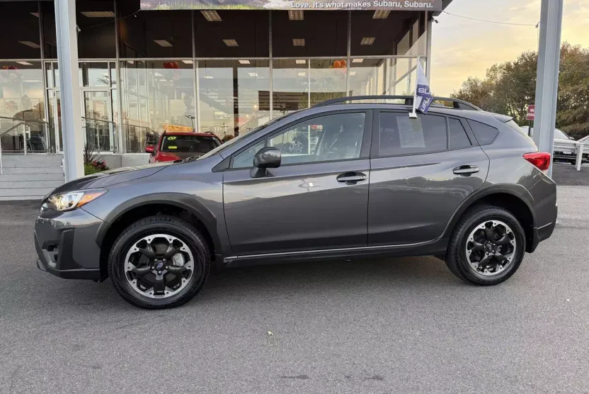 2023 Subaru Crosstrek Premium photo 1