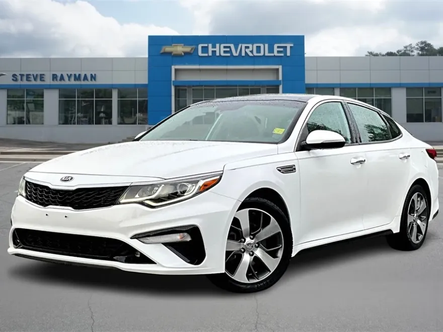 2019 Kia Optima S photo 1