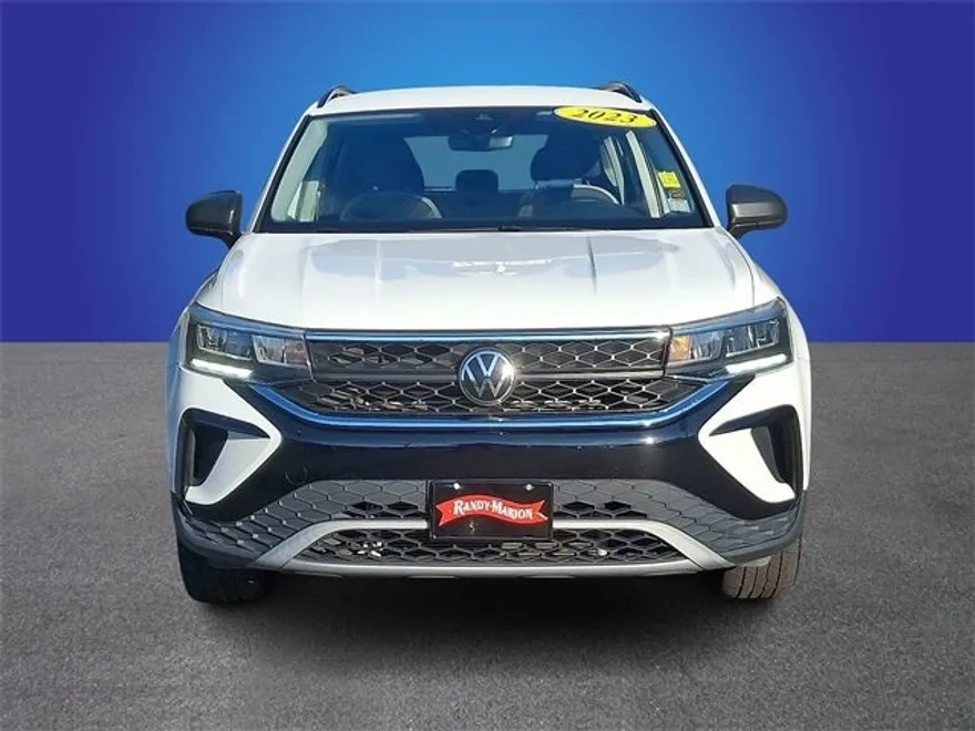 2023 Volkswagen Taos S photo 1