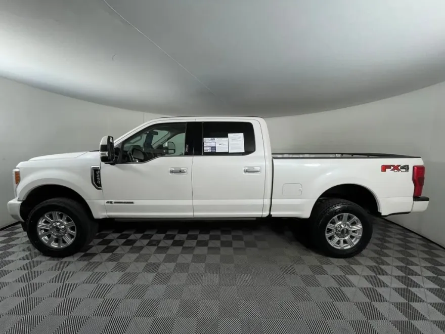 2019 Ford F-250 Limited photo 1