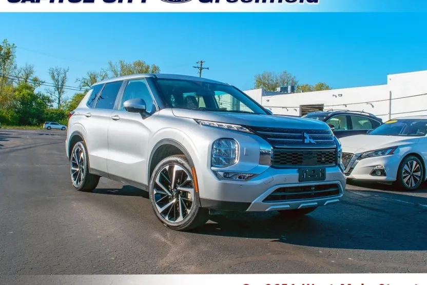 2024 Mitsubishi Outlander SE Ralliart photo 1
