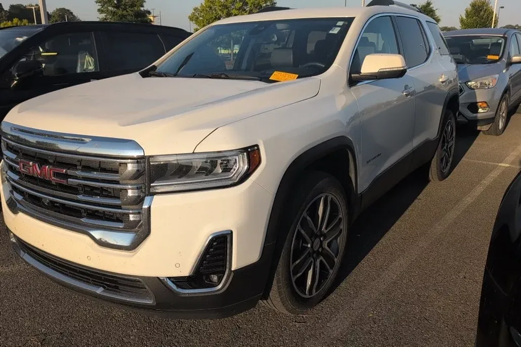 2023 Gmc Acadia SLT photo 1