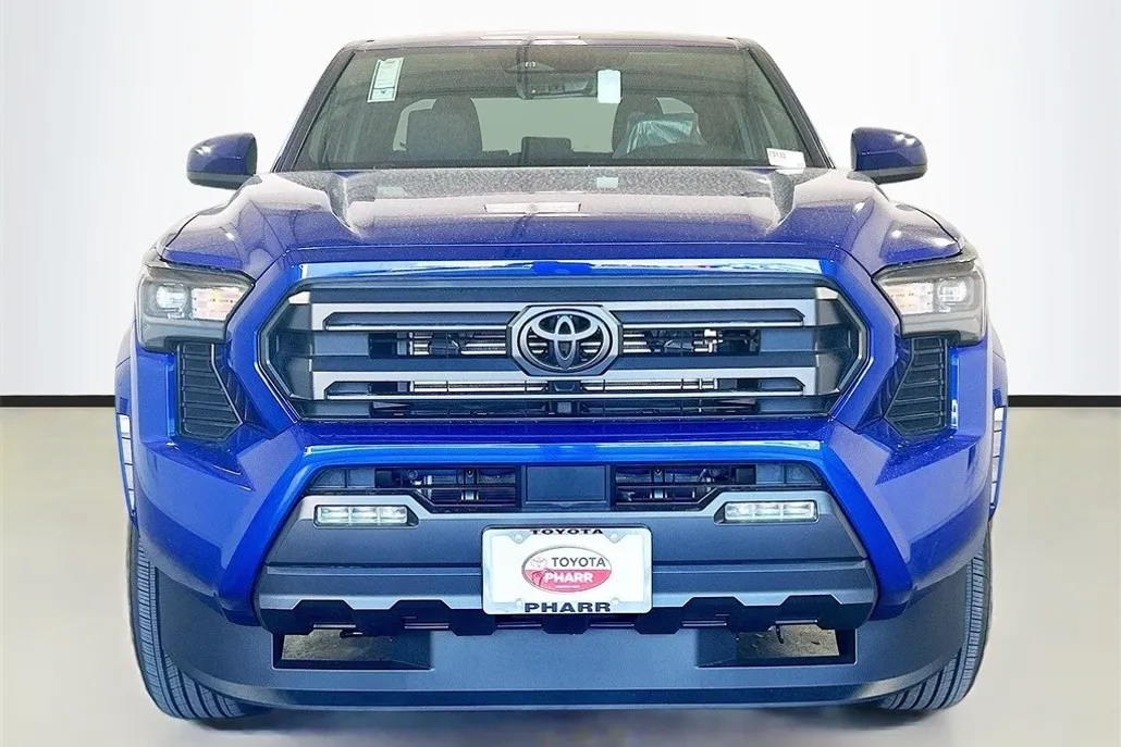 2025 Toyota Tacoma SR5 photo 1