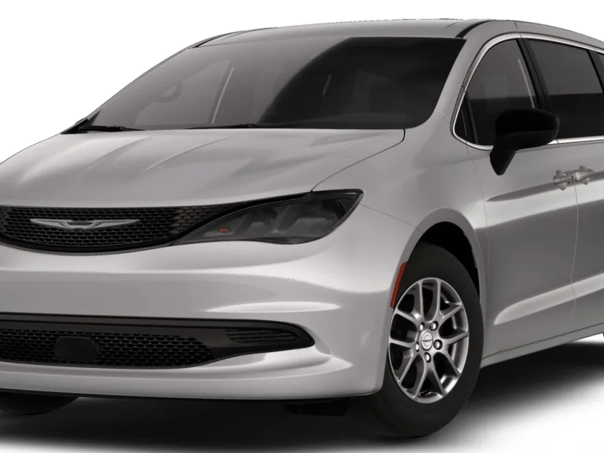 2026 Chrysler Voyager LX photo 1